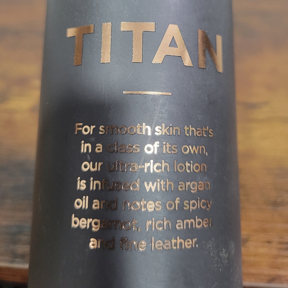 Body Lotion - Picture 2 of 3
